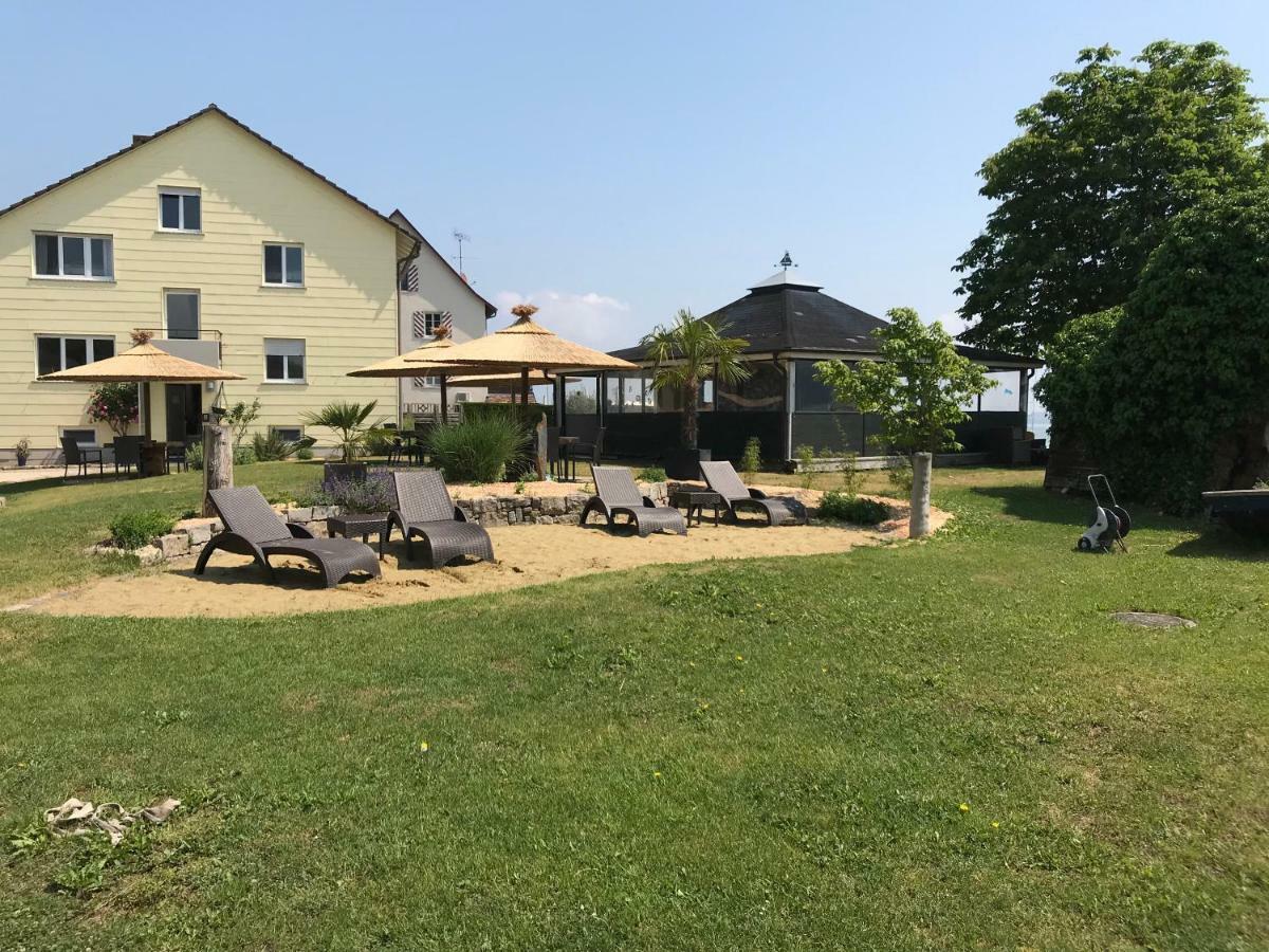Gaestehaus Am See ไกน์โฮเฟน ภายนอก รูปภาพ